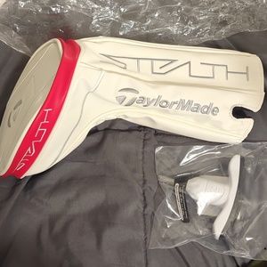 Taylor made golf driver cover and tool white and red original price $69.99